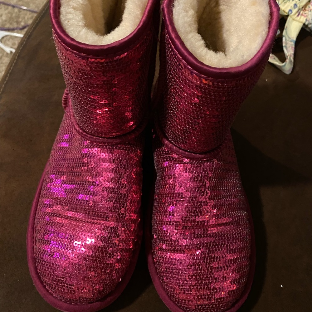 Hot pink sequin UGGS girls 3
